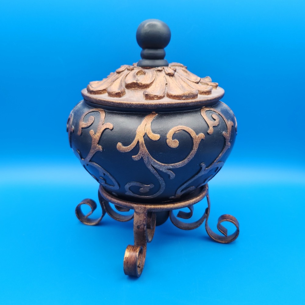 Vintage Black and Gold Benzara (?) Resin Vase Jar with Feet - Picture 6 of 14